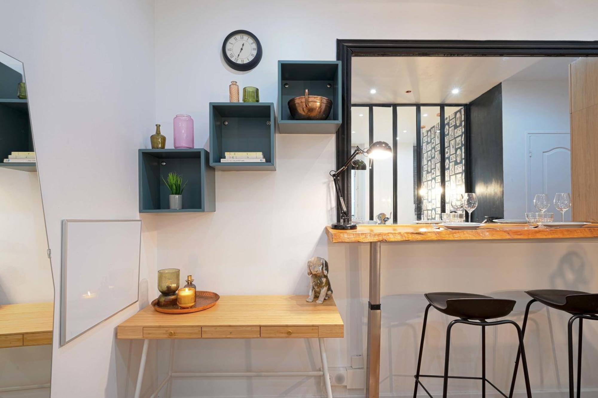 Fabulous Comfortable Studio With Updated Finishes And Design Next To Champ De Mars Appartamento Parigi
